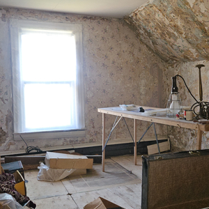 Charming Victorian Fixer-Upper on Corner Lot – Endless Potential! - image 24