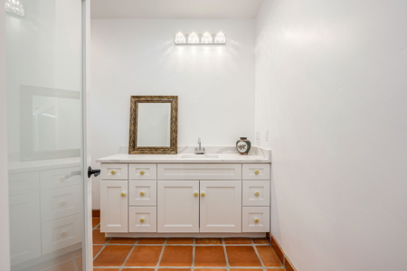 Luxury Estate for Sale in Mesilla, New Mexico - image 37