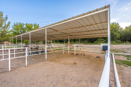 Luxury Estate for Sale in Mesilla, New Mexico - image 43