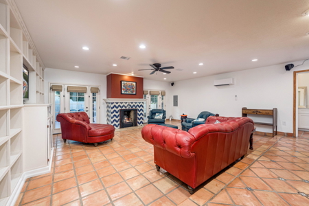 Luxury Estate for Sale in Mesilla, New Mexico - image 23