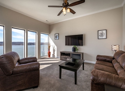 Premier Hospitality Assets at Table Rock Lake For Sale - image 15