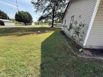 Very Well Maintained Home For Sale Newport AR - image 33