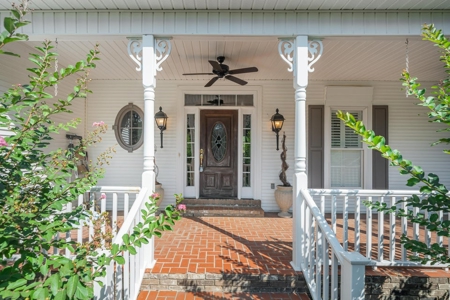Country Home with Land and Timber for Sale in North Mississippi - image 3