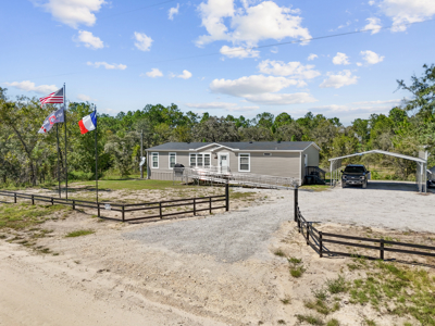 Country Home With Pool Near Gainesville Ocala FL - image 1