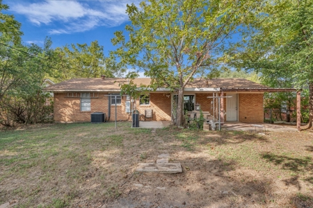 309 S Rita St, Waco, TX -  3 Bedrooms + Bonus Room - image 15