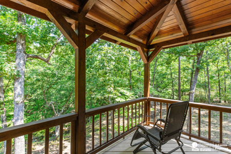 Log Home for Sale in Arkansas – Shady, AR - image 19