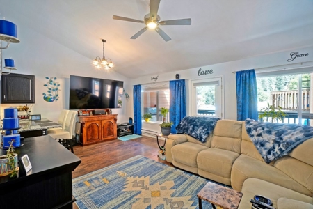 Mountain View Townhome for Sale in Ouray, CO - image 18