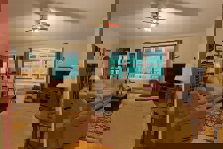 Private Retreat on 3.67 Wooded Acres in Perry County, Tennessee - image 11