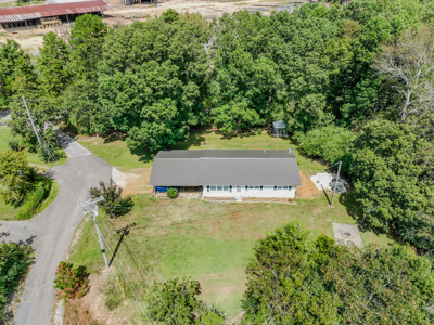 Country Home Auction Waynesboro TN - image 3