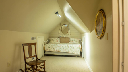 1900 Victorian Style Home in the Arkansas Ozarks - image 48