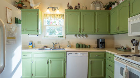 1900 Victorian Style Home in the Arkansas Ozarks - image 36