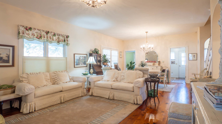 1900 Victorian Style Home in the Arkansas Ozarks - image 29