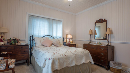 1900 Victorian Style Home in the Arkansas Ozarks - image 18