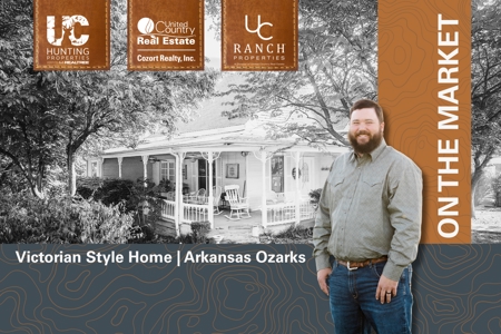 1900 Victorian Style Home in the Arkansas Ozarks - image 1