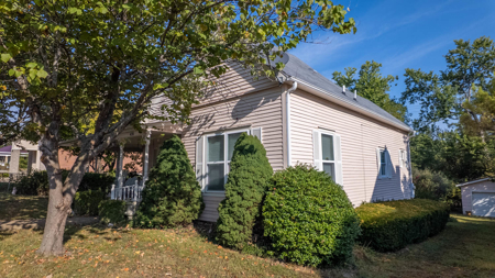 1900 Victorian Style Home in the Arkansas Ozarks - image 6