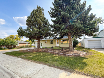 Two Homes on One Parcel – Primary Residence + Secondary Residence - image 33