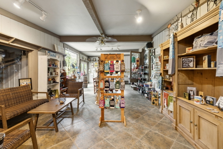 Highland Manor Winery & Sawbriar Brewing for Sale in Jamestown TN - image 23