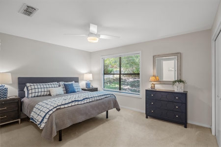 Lakefront 4BR-3.5BA Home in Holly Lake Ranch, Texas For Sale - image 23