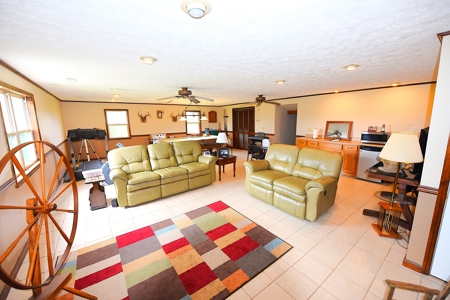 Hobby Farm, Large House, Barn, Large Shop, Country Living - image 35