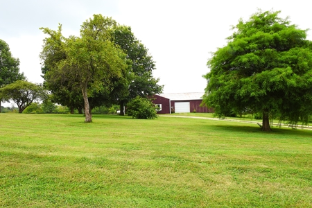 Hobby Farm, Large House, Barn, Large Shop, Country Living - image 10