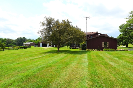 Hobby Farm, Large House, Barn, Large Shop, Country Living - image 2