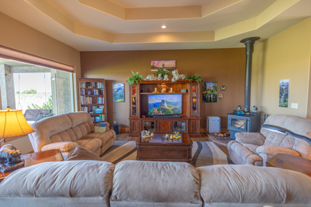 Colorado Custom Home with Acreage and Pond - image 9