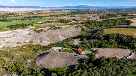 Colorado Custom Home with Acreage and Pond - image 2