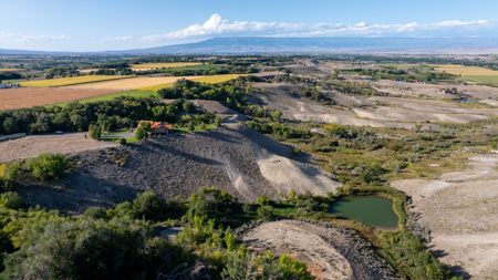 Colorado Custom Home with Acreage and Pond - image 4