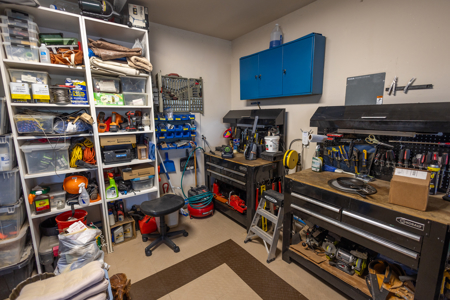 Colorado Custom Home with Acreage and Pond - image 29