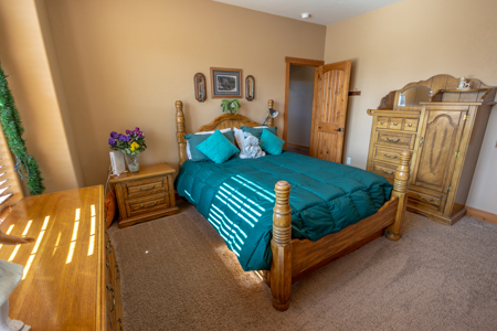 Colorado Custom Home with Acreage and Pond - image 20