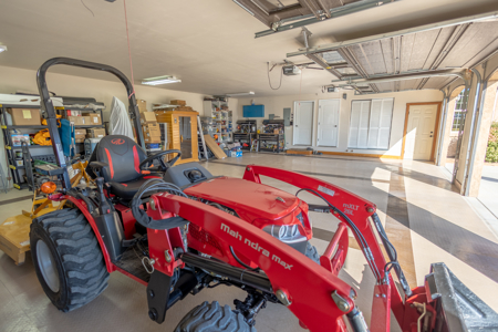 Colorado Custom Home with Acreage and Pond - image 28