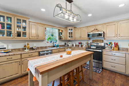 Your Dream Home and Hunting Oasis - image 25