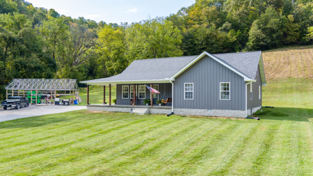 Your Dream Home and Hunting Oasis - image 6
