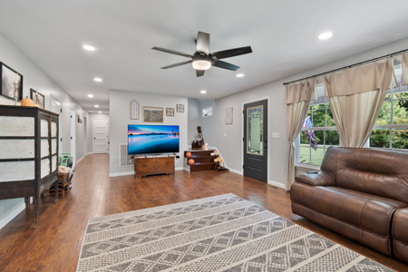 Your Dream Home and Hunting Oasis - image 29