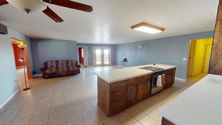 Charming Ranch Home with Stunning Mountain Views in Deming NM - image 4