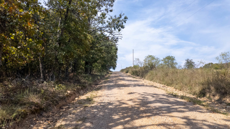 Prime Hunting Land Located in the Missouri Ozarks - image 14