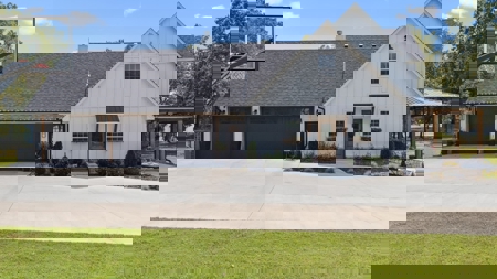 Pryor, Oklahoma Luxury Custom-Built  Farmhouse For Sale - image 1