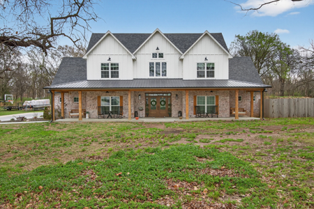 Pryor, Oklahoma Luxury Custom-Built  Farmhouse For Sale - image 47