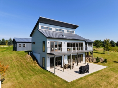Contemporary Country Home Built in 2021 in SW Wisconsin - image 34
