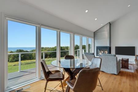 Contemporary Country Home Built in 2021 in SW Wisconsin - image 9