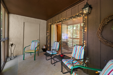 Mountain Retreat Condominium  Gatlinburg Tennessee BUY Now - image 8