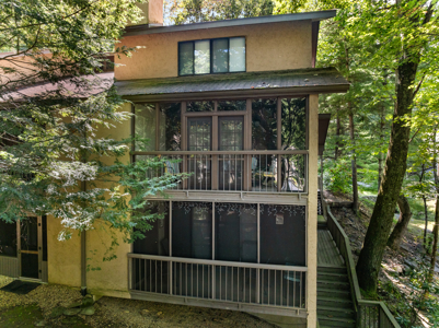 Mountain Retreat Condominium  Gatlinburg Tennessee BUY Now - image 1