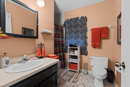 Mountain Retreat Condominium  Gatlinburg Tennessee BUY Now - image 14