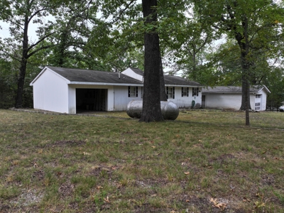 Lake Cabin or Fishing Retreat in Pontiac, MO on Bull Shoals Lake - image 22