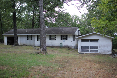 Lake Cabin or Fishing Retreat in Pontiac, MO on Bull Shoals Lake - image 1