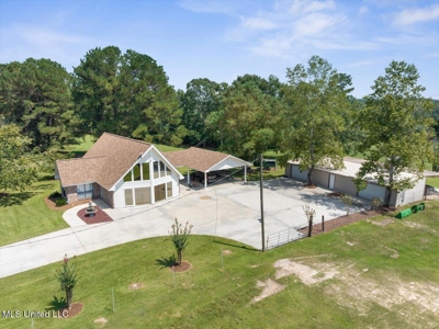 Pike Co Home with 125 Acres in North Pike School District - image 1