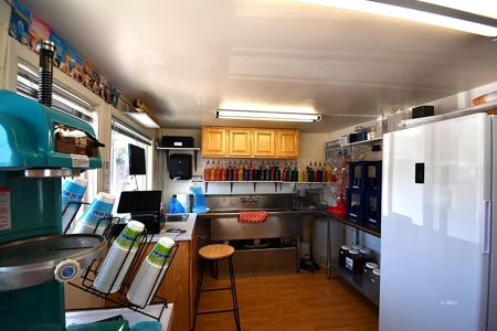 Turnkey Business Opportunity - Tropical Sno Glendive, MT, 59330 - image 4