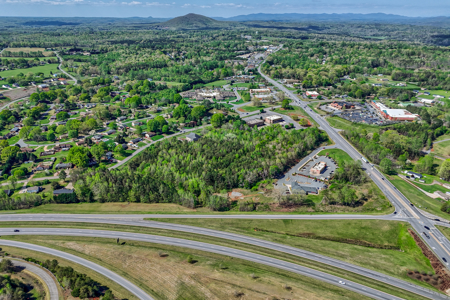 Prime Location Acreage for Sale Hickory NC - image 10