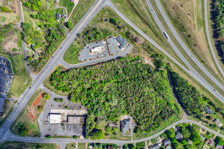 Prime Location Acreage for Sale Hickory NC - image 2