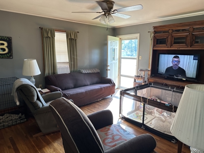 East Texas Home on Acreage For Sale - image 3